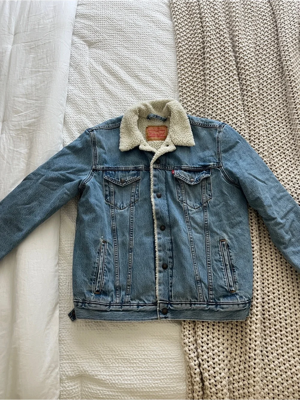 Levi's Blue Denim Sherpa Trucker Jacket - L